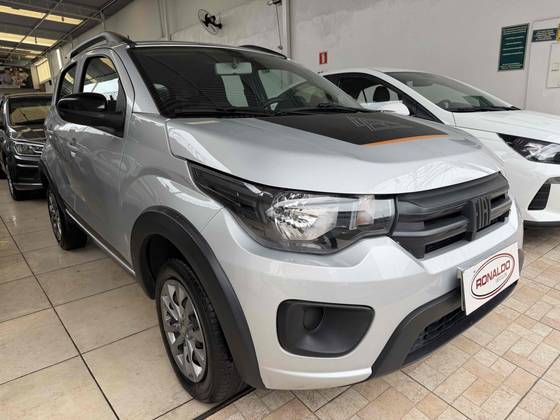 FIAT MOBI 1.0 EVO FLEX TREKKING MANUAL